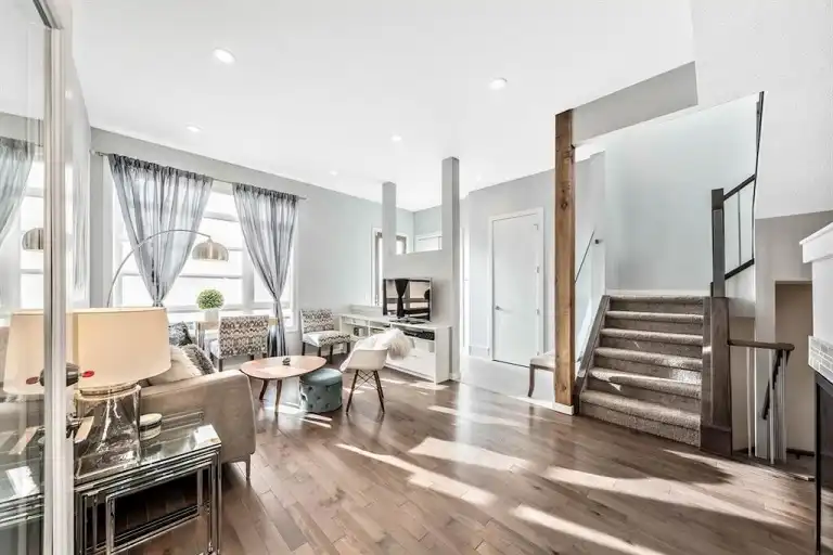 Bright, Modern, Spacious TownHome with AC in a Great Location | 2 - 4713 17 Avenue Northwest, Calgary | 3034585