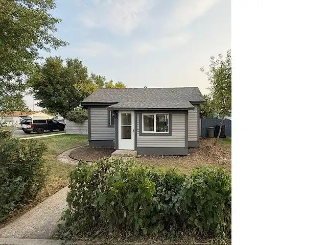 Cozy two bedroom bungalow freshly renovated pictures coming soon! | 339 5 Avenue Southeast, High River | 3034603
