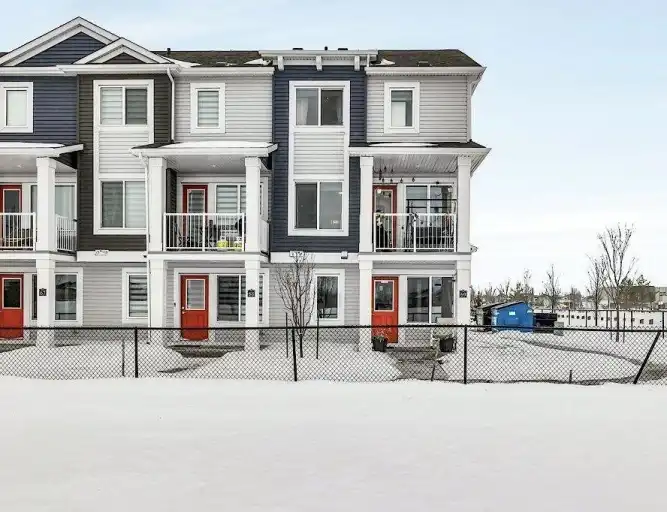 Stylish 3-Bedroom Townhouse for Rent in Belle Rive – Modern & Spacious! | 69 - 16335 84 Street Northwest, Edmonton | 3034882
