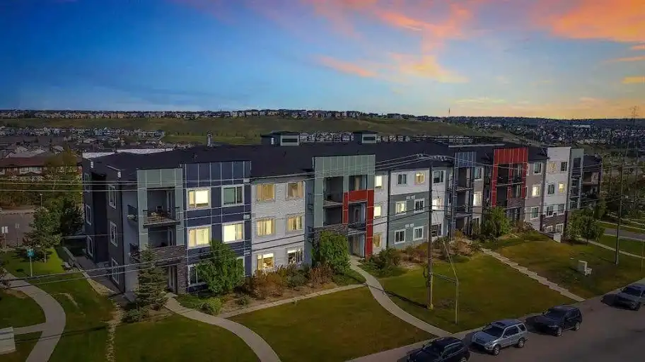 Unfurnished 2 Bed 2 Bath + Den in Sage Hill NW (Available Now) | 3303 - 12 Sage Hill Terrace NW, Calgary | 3035969