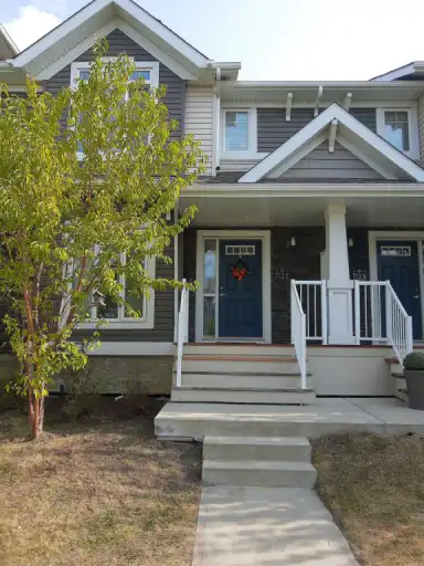 Cozy townhouse in a quiet neighborhood in Langdale, Windermere | 721 177 Street Southwest, Edmonton | 3036011