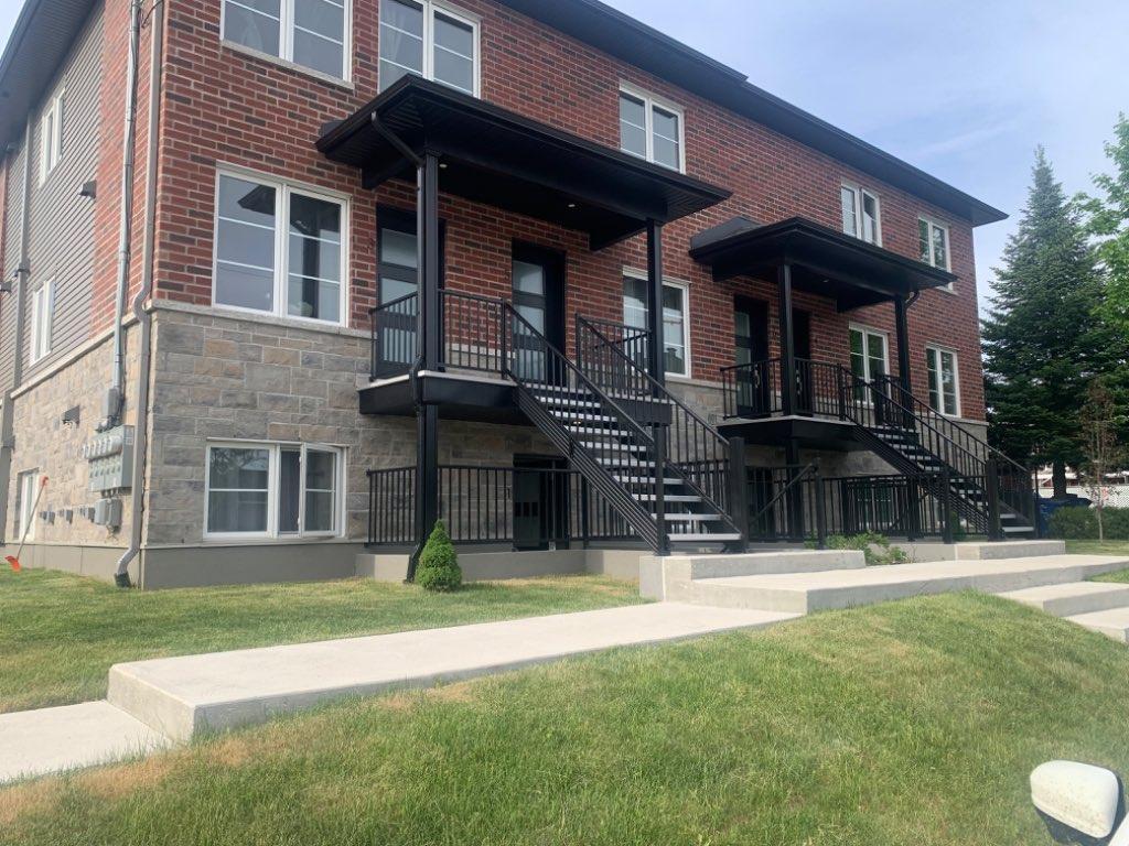 Logement /appartement style condo | 3036093