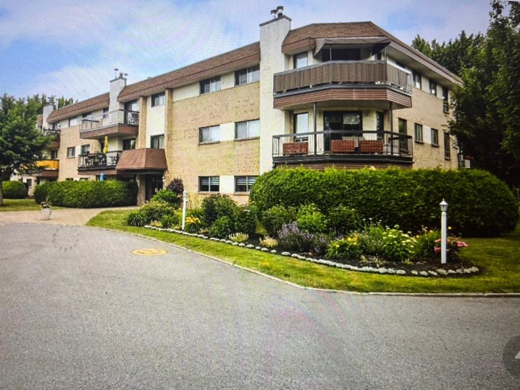 Condo à louer St-Brno | 3036389
