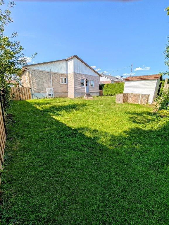 Spacieuse maison 3 chambres à louer – 6050 rue Auclair - Emplacement de choix à Brossard! | 3036400
