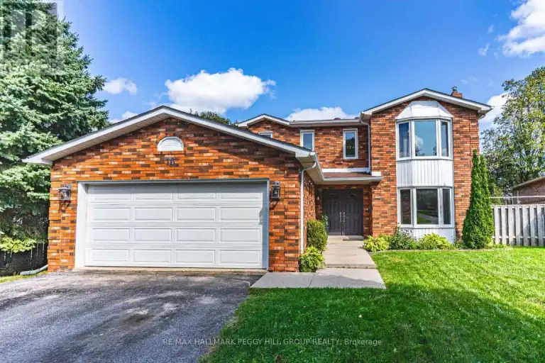 UPPER - 16 AUTUMN LANE | UPPER - 16 AUTUMN LANE, Barrie | 3036504
