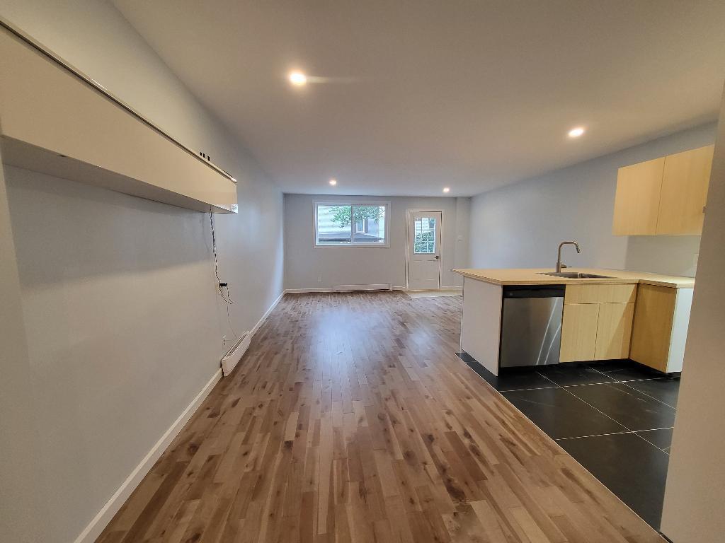 Très bel appartement 4 1/2 remis à neuf, libre 1er novembre 2025 | 3037483