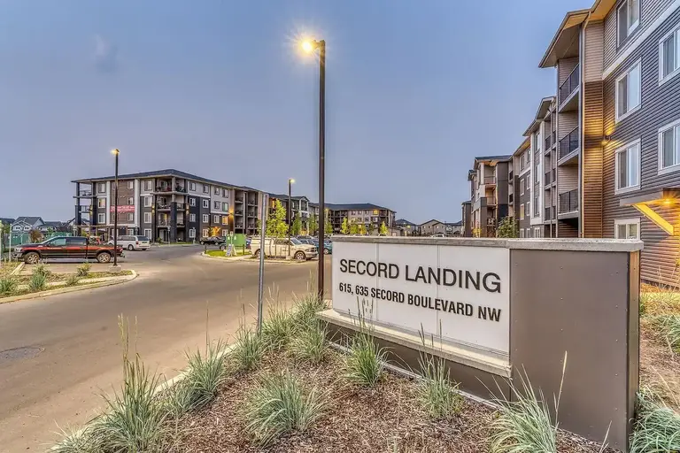Secord Landing | 635 Secord Blvd NW, Edmonton | 3037752