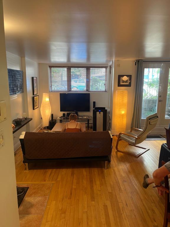 Meublé - 2 Chambre à coucher - Au cœur du Plateau Mont-Royal | 3037902