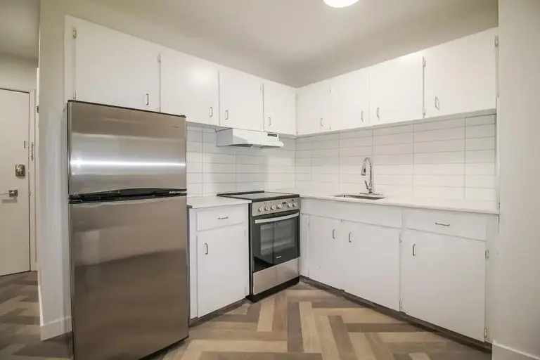Corner Manor - 10750 110th | 10750 110 Street Northwest, Edmonton | 3038093