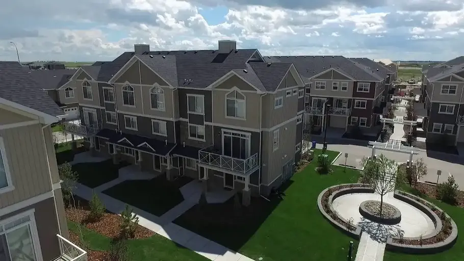 Spacious 2 Bedroom | 2.5 Bathroom Townhome in Skyview Ranch | 819 Skyview Ranch Grove NE, Calgary | 3038170