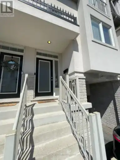 2455 SCHOLARS COMMON | 2455 SCHOLARS Common, Burlington | 3041989