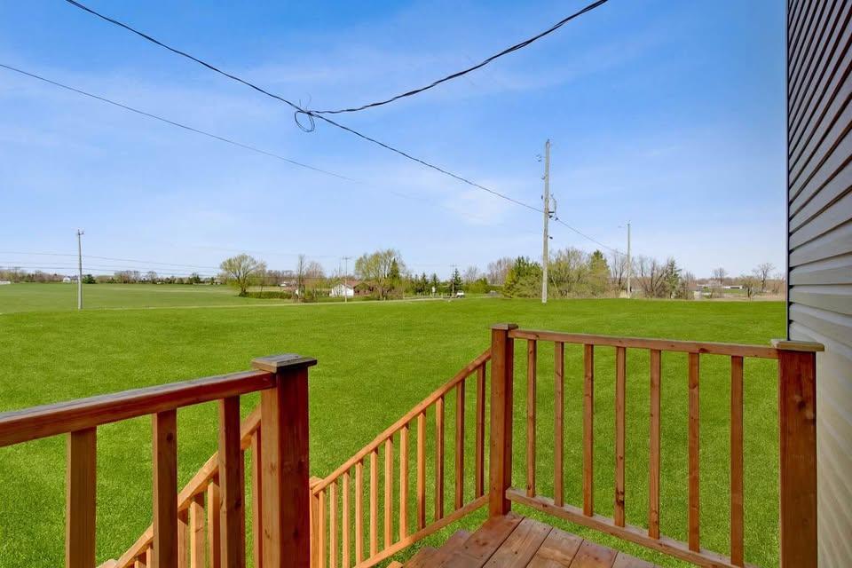 Vaste 61/2 sur 2 étage, style semi-détaché ! NEUF! Décembre 2025, Cour privé | 3042366