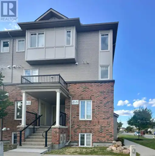 260 SHANLY PRIVATE | 260 SHANLY PRIVATE, Ottawa | 3042502