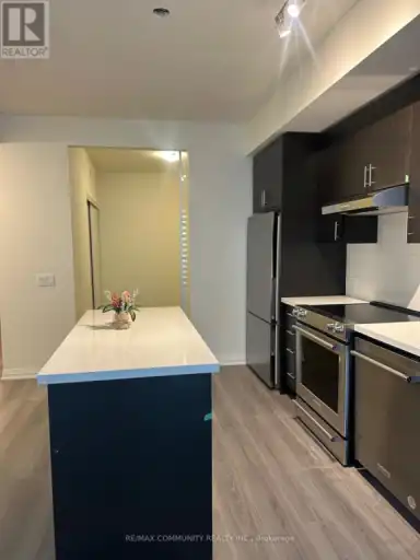 302 - 8960 JANE STREET | 302 - 8960 JANE STREET, Vaughan | 3043260