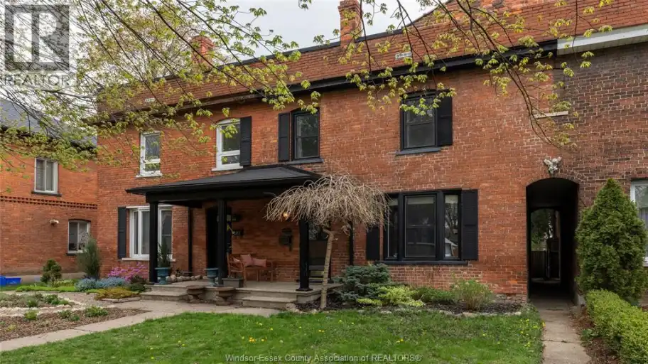 952 Monmouth | 952 Monmouth, Windsor | 3043301