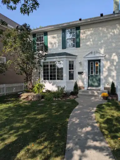 Updated and Spacious Duplex Steps from Marda Loop | 108 Somme Manor Southwest, Calgary | 3044537