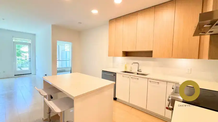 Spacious 2 Bed 2 Bath next to Holdom Station | 5460 Broadway, Burnaby | 3046551