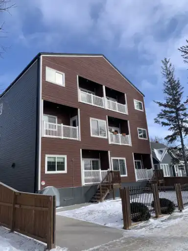 FULLY RENOVATED - 2 bed 2 Bath Top Floor Condo! | 293 Edison Avenue, Winnipeg | 3046662