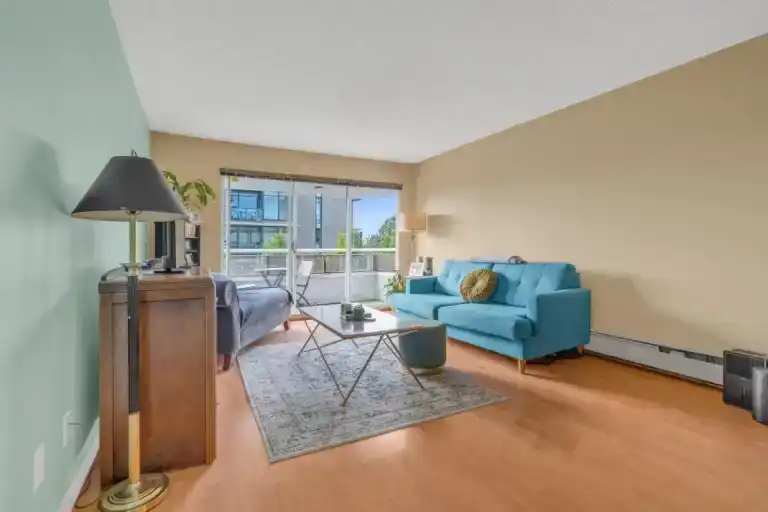 D16 - Beautiful 1 bedroom in South Granville | 1412 West 14th Avenue, Vancouver | 3046901