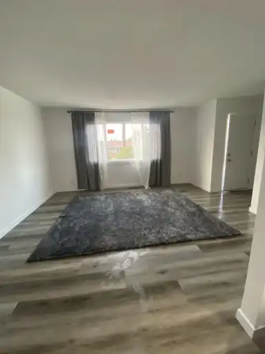 Fully Renovated 3 bedroom Duplex | 4401 8 Avenue Southwest, Calgary | 3046980