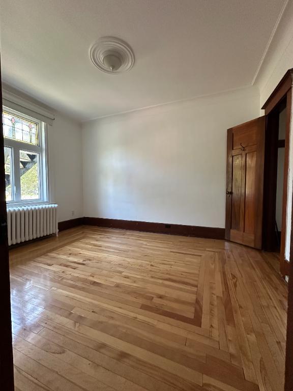 Tranquilité, lumineux, grand 6 1/2, métro Jarry, 4 électro inclus | 3047306