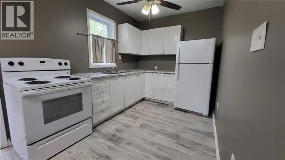 17 THERESA Street | 17 THERESA Street, Kitchener | 3066973