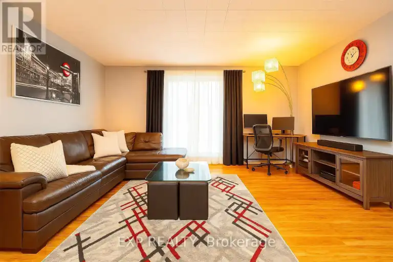 205 - 71 VANIER DRIVE | 205 - 71 VANIER DRIVE, Kitchener | 3047939