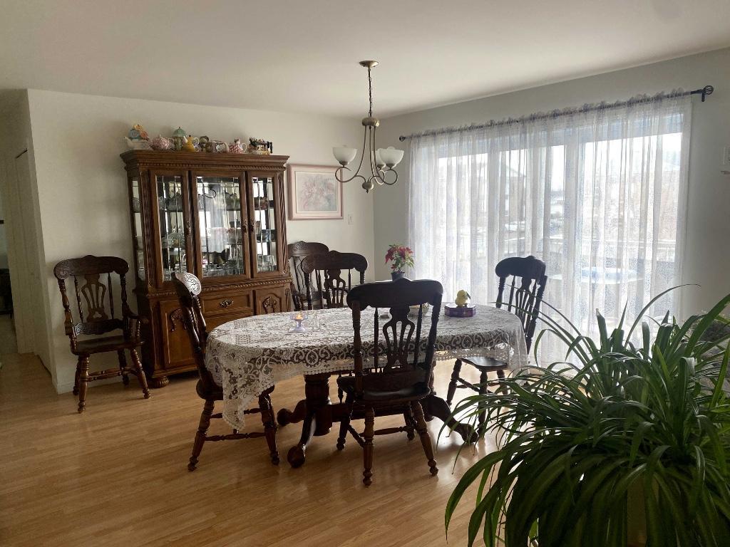 Grand 4 1/2 rez-de-chaussée non fumeur sans animaux | 3048458