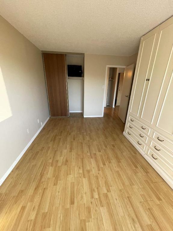 2 CH - 1 SDB - Côte Saint-Luc - $1,745 /mo | 3048814