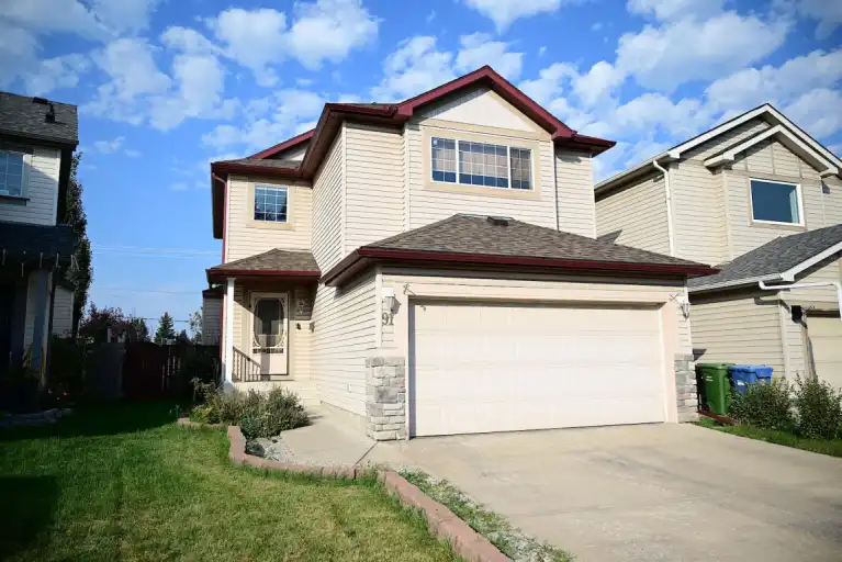 House For Rent - Chaparral Ridge | 91 Chaparral Ridge Circle Southeast, Calgary | 3049037