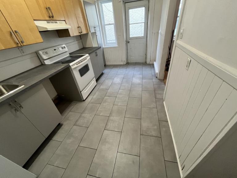 8 1/2 - Montréal (Ville-Marie (Centre-ville)) - 3 495 $/mois | 3049108