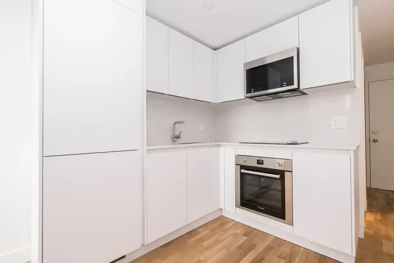 Richmond Place | 798 Richmond Street West, Toronto | 3050202