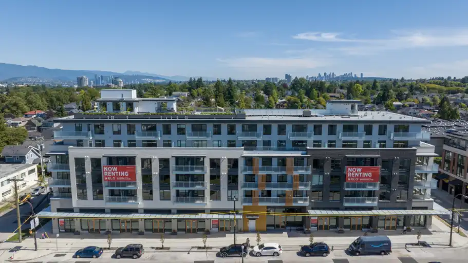 Arlo | 4488 Fraser Street, Vancouver | 3050325