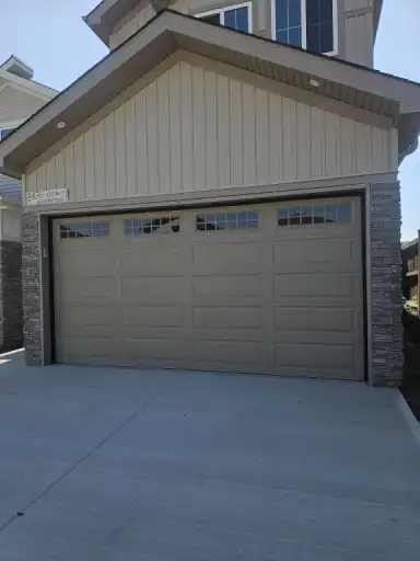 BRIGHT AND SPACIOUS 4 BEDROOMS AND 2.5 BATH MAIN FLOOR & UPPER LEVEL RENTAL | 8835 181 Avenue Northwest, Edmonton | 3050453