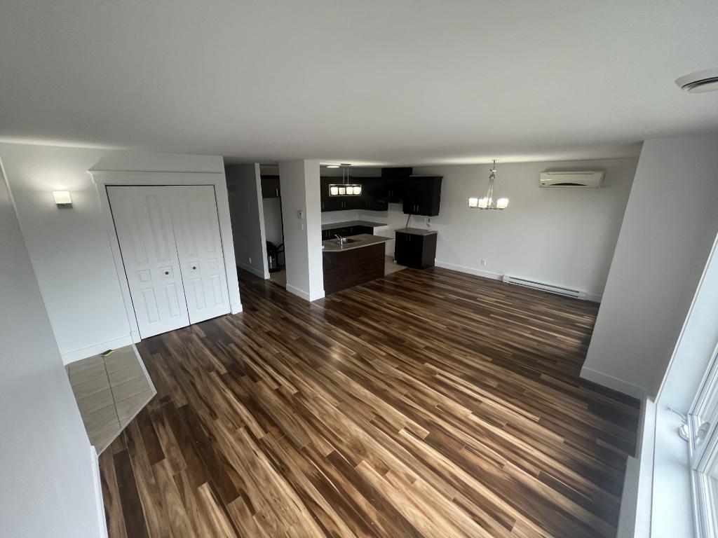 Grand 5 1/2 secteur de choix | 3050501