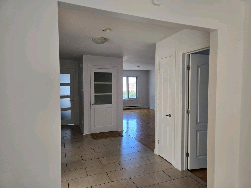 Logement 5 1/2 en location | 3050525