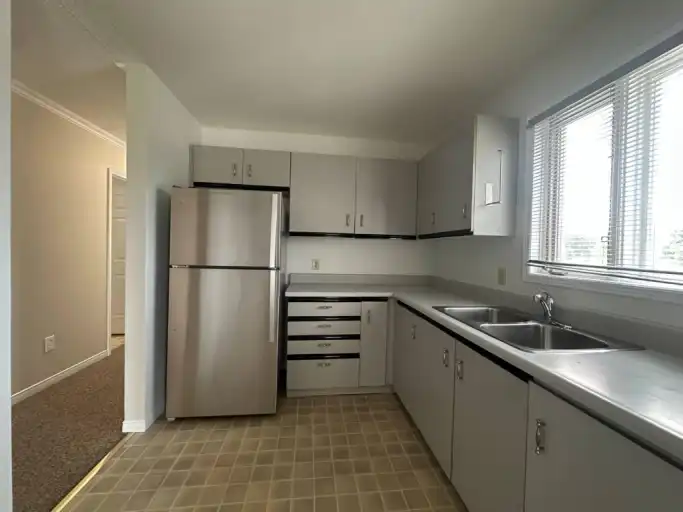 302- 277 Adelaide Avenue West | 277 Adelaide Avenue West, Oshawa | 3081410