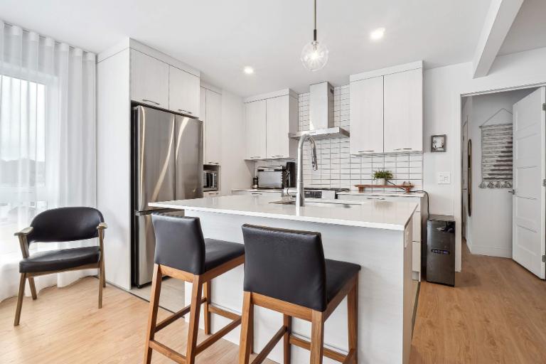 2 CH - 2 SDB - Bromont - $2,015 /mo | 3050761
