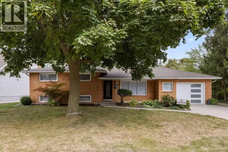 4020 KENNEDY DRIVE | 4020 KENNEDY DRIVE, Windsor | 3050790