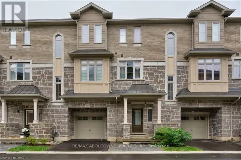 2012 DEERVIEW | 2012 DEERVIEW, Oakville | 3051472