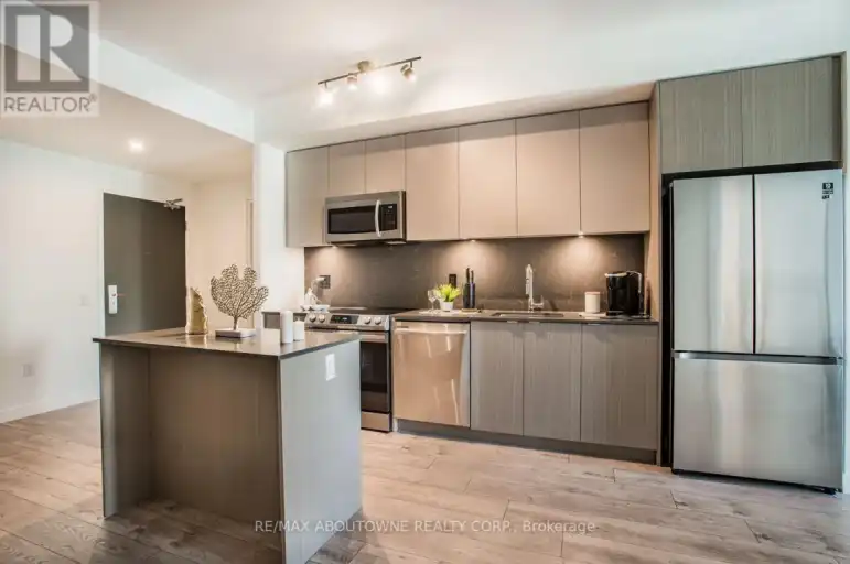 BO608 - 133 BRONTE ROAD | BO608 - 133 BRONTE ROAD, Oakville | 3051580
