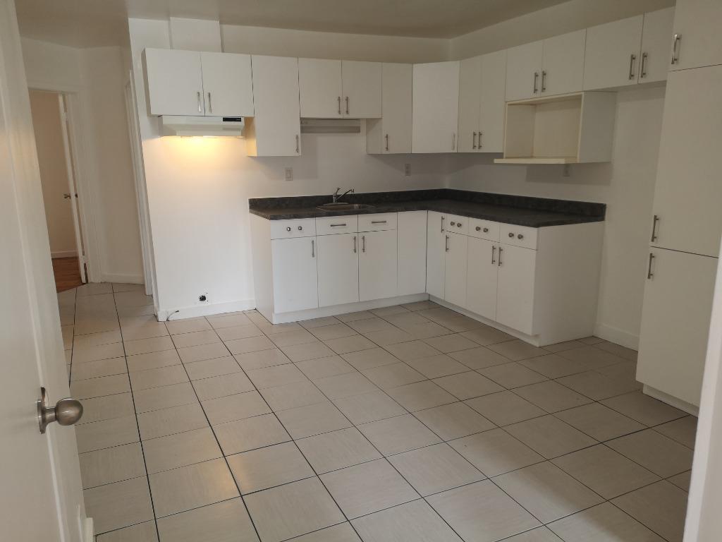6 ½ à Cowansville sur Boul. des Vétérans (non inondable). | 3051858
