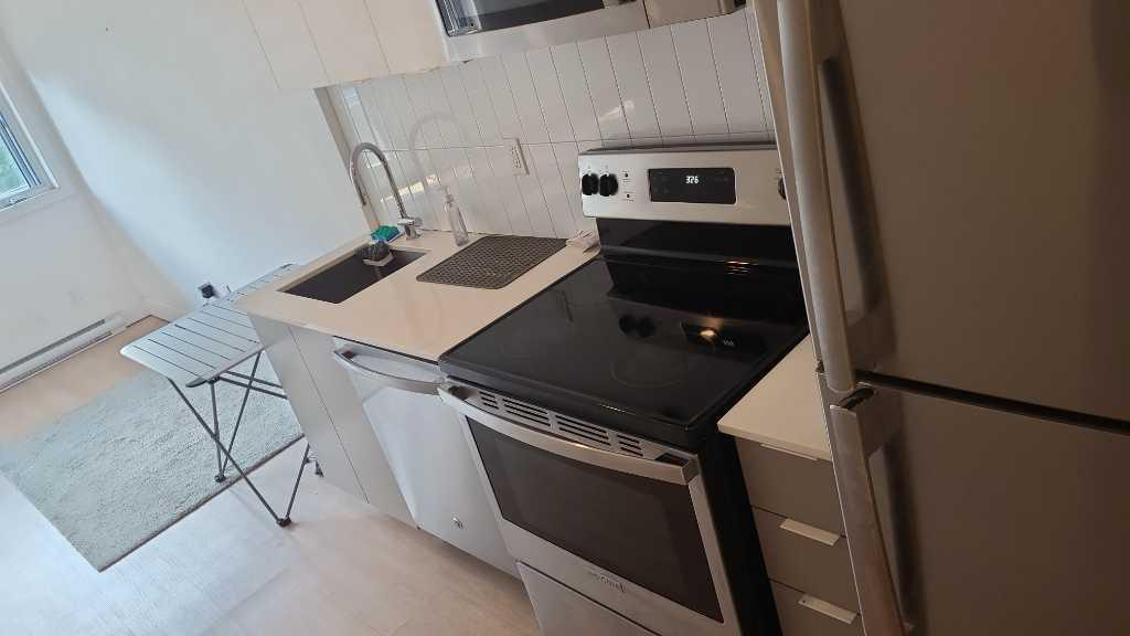 Cession de bail d'un studio situé à Rosemont / La Petite Patrie | 3051872