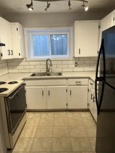 Large one bedroom basement Suit | 1002 McKinnon Drive Northeast, Calgary | 3052167
