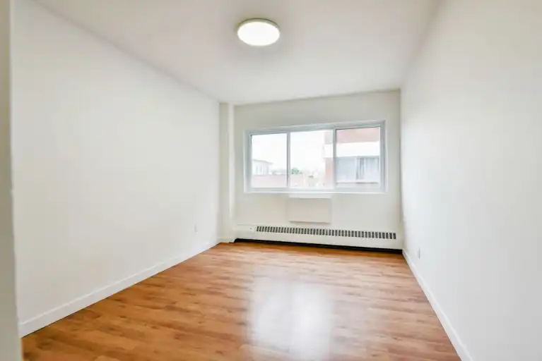 809 Bloomfield Avenue | 809 Bloomfield Avenue, Montreal | 3052260