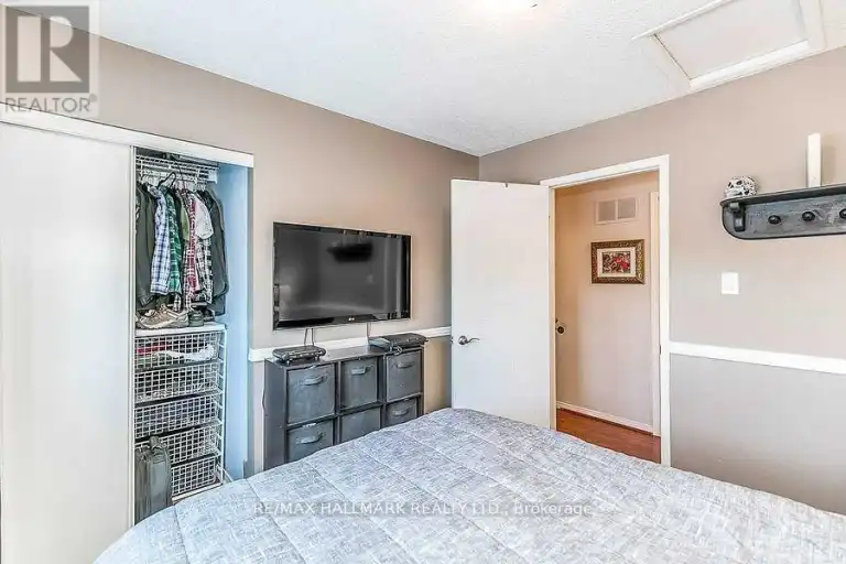20 BROWN STREET | 20 BROWN STREET, Barrie | 3071114