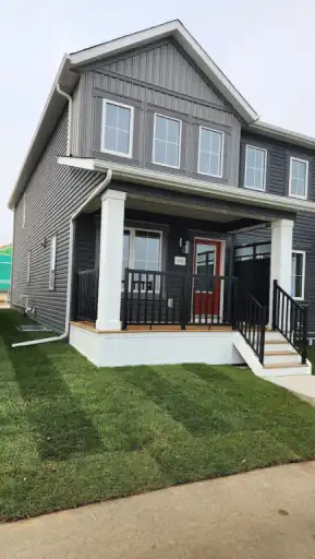 Modern 3-Bedroom Home for Rent in Cambrian, Sherwood Park – Pet Friendly! | 1054 Hearthstone Boulevard, Sherwood Park | 3061299
