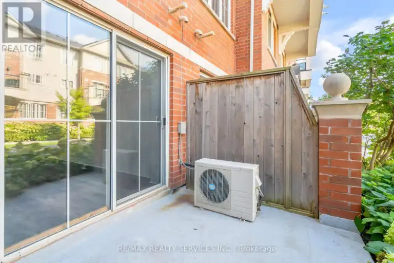 3 - 43 HAYS BOULEVARD | 3 - 43 HAYS BOULEVARD, Oakville | 3052884