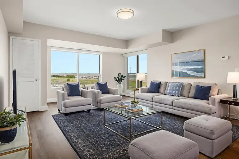 Rockwell Place II | 1580 Rockwell Drive, Kingston | 3053146