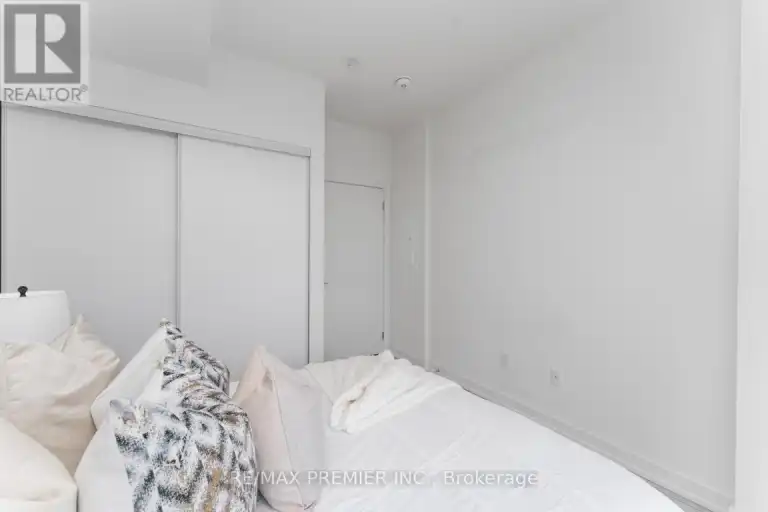 310 - 55 DUKE STREET W | 310 - 55 DUKE STREET W, Kitchener | 3053420
